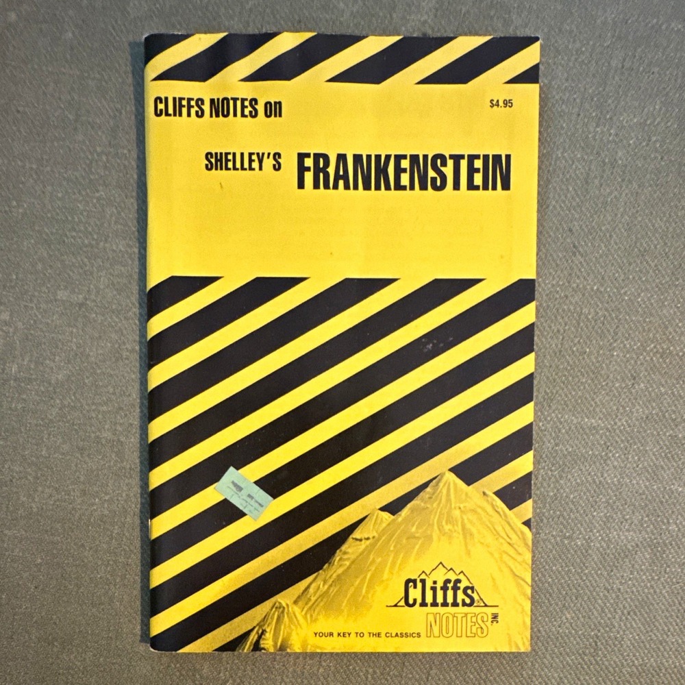 Cliffs Notes Shelley's Frankenstein Study Guide Paperback (English)